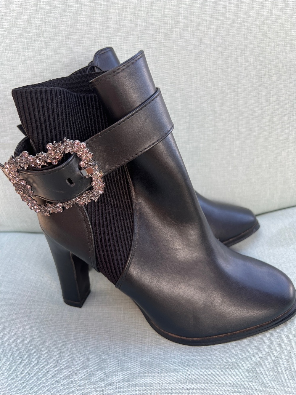 Firm price  NWT Jessica Carlyle Black Leather Ankle Boots with Decorative Buckle